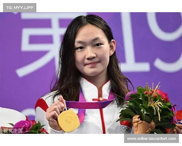 李冰洁1500米赛季最佳成绩15分43秒94荣获全国冠军赛金牌 李冰洁1500米赛季最佳成绩15分43秒94荣获全国冠军赛金牌